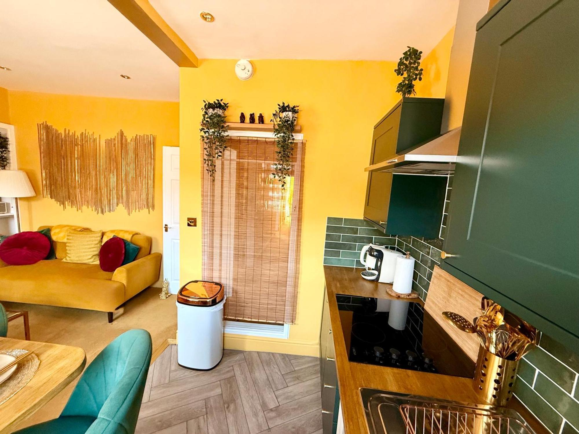 London Chinatown Apartments Экстерьер фото
